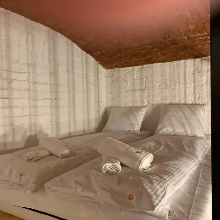 Apartmentsun Loft Art アパート ヴロツワフ